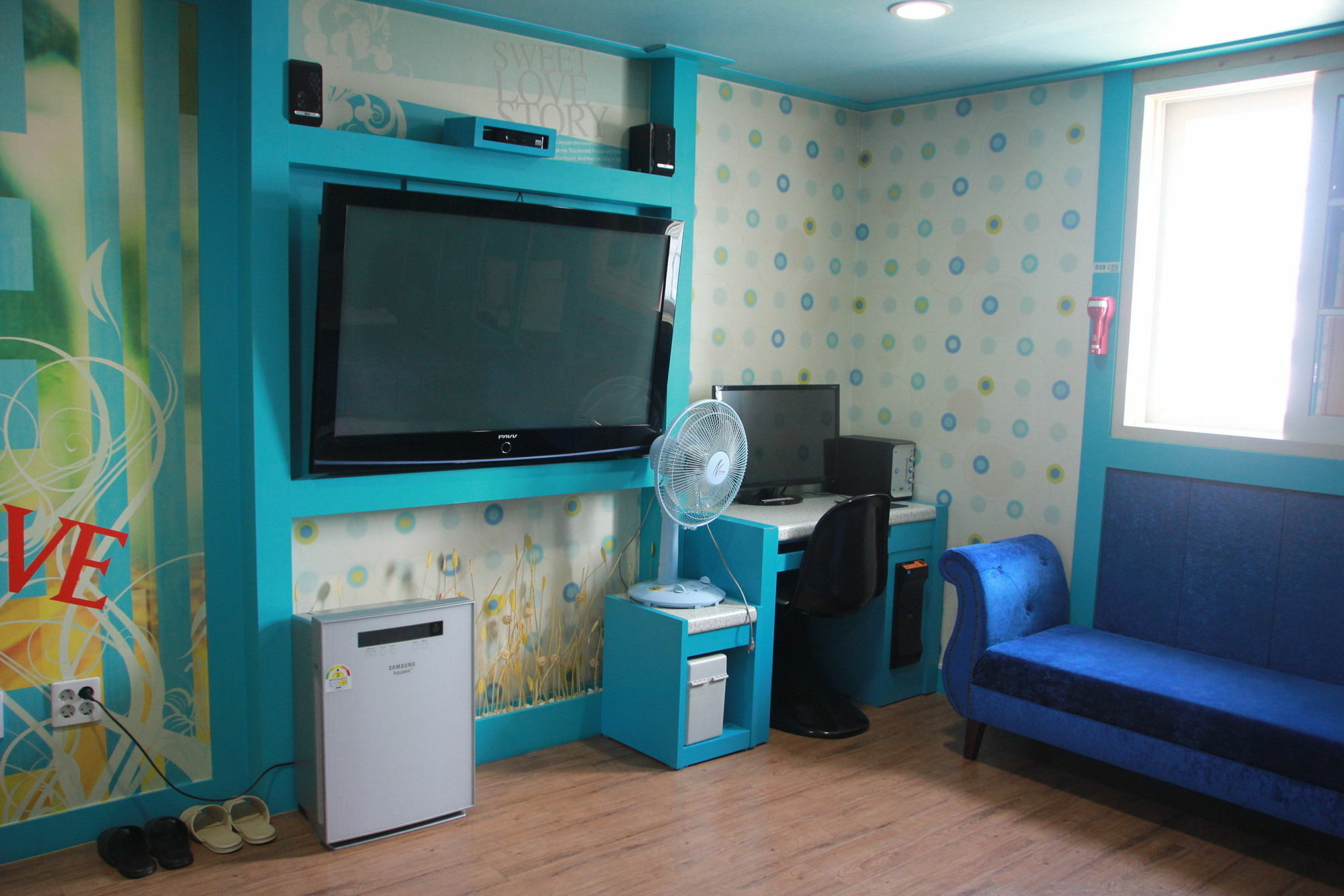 Time Motel Kjongdzsu Kültér fotó